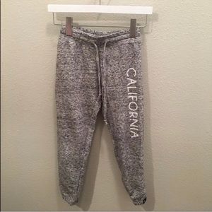 California sweatpants size large fits like size 8 gray